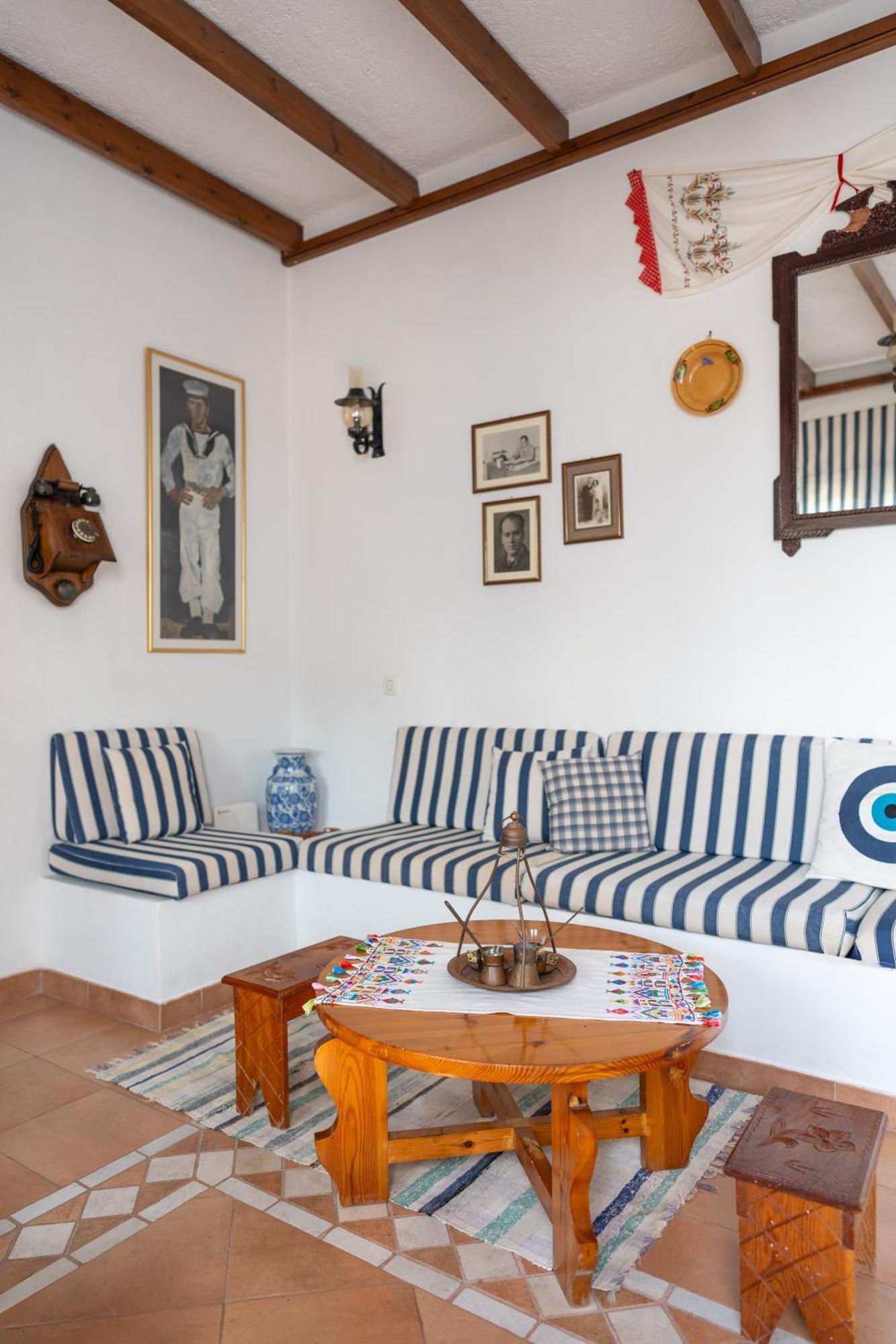 Irene'S House Guest House Lachania  Exterior photo