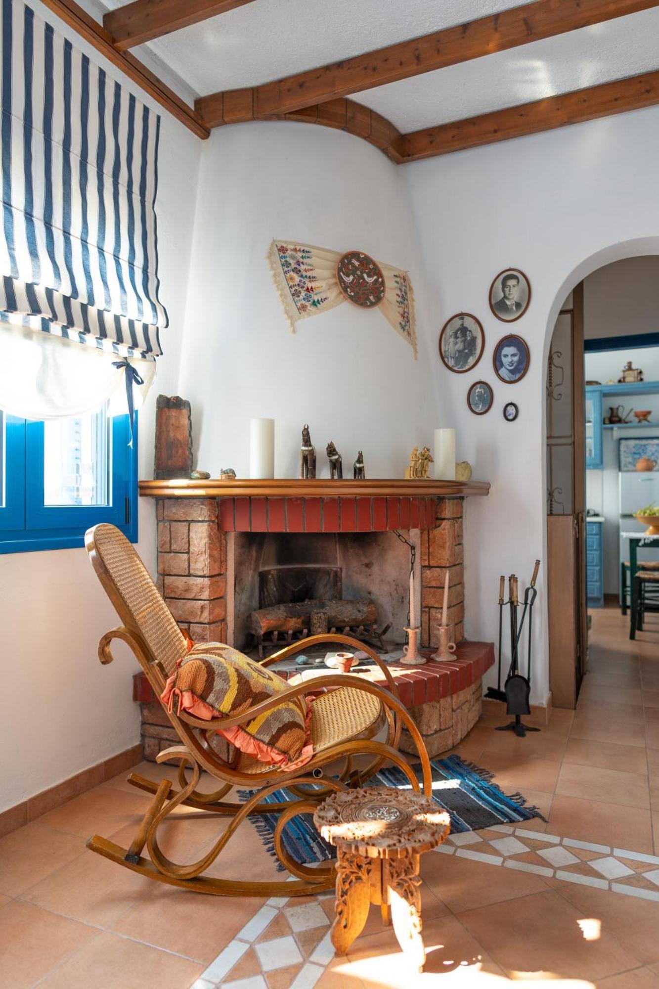 Irene'S House Guest House Lachania  Exterior photo