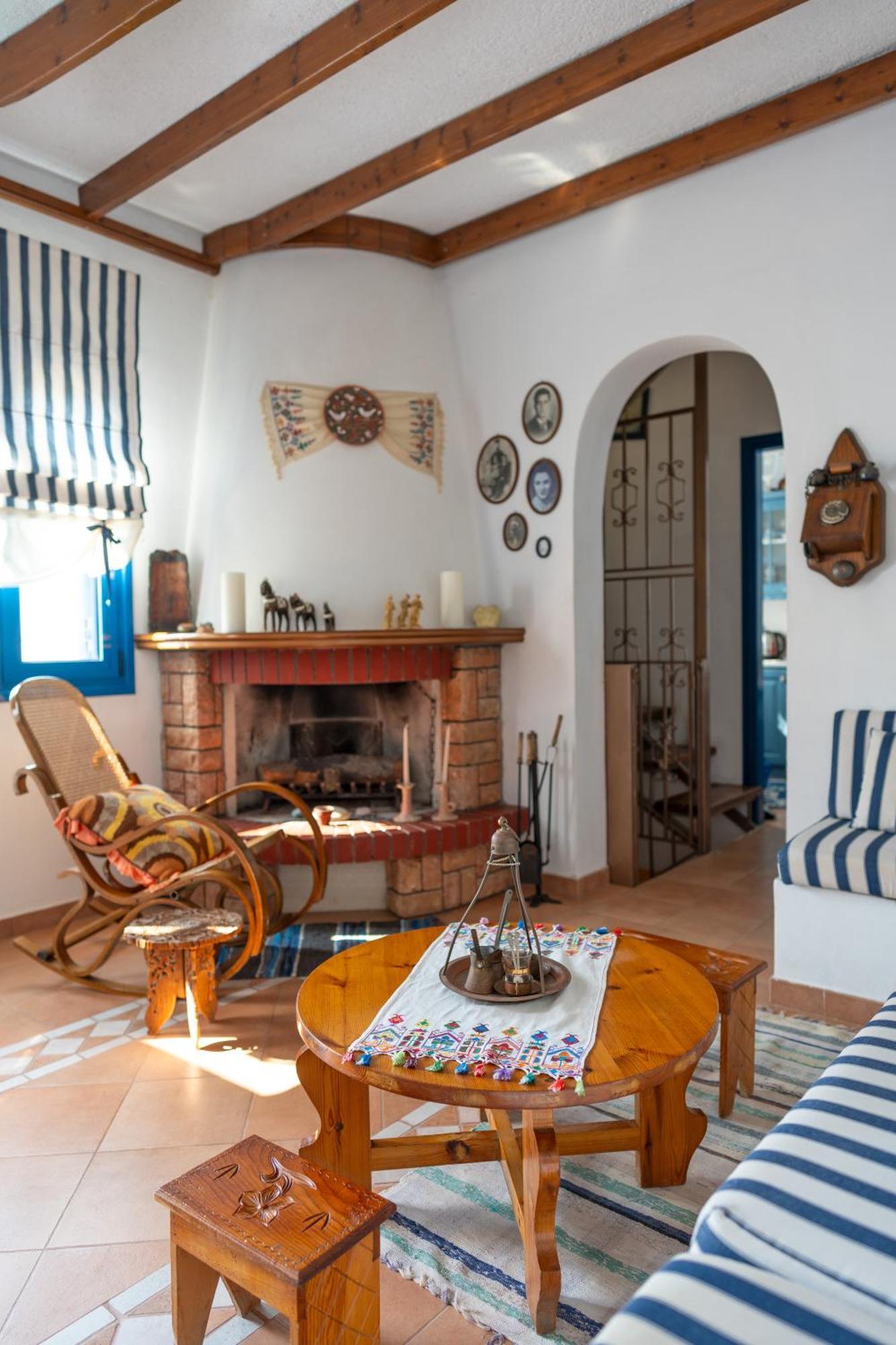 Irene'S House Guest House Lachania  Exterior photo